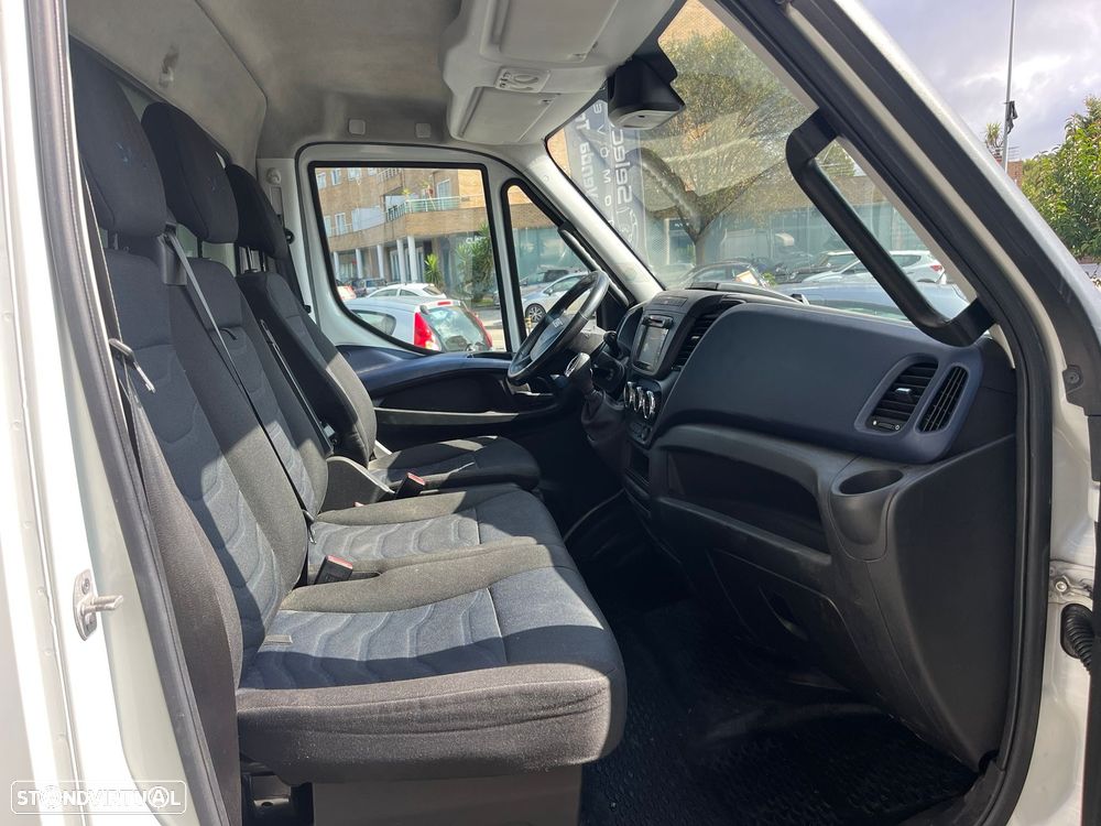 Iveco 3.0 35-180 CONTENTOR COM PLATAFORMA - 11