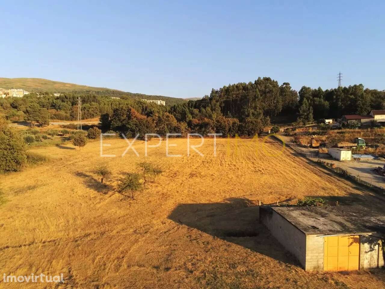 Terreno situado em Quintela no Concelho de Seia na Serra da Estrela - Grande imagem: 5/11