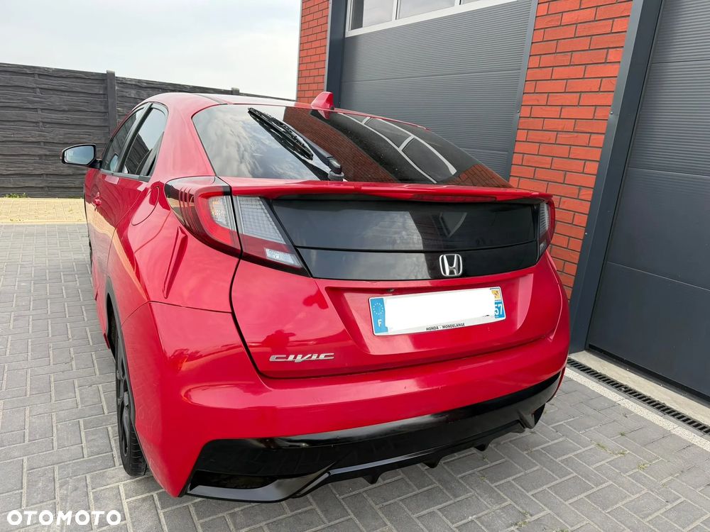 Honda Civic 1.6 i-DTEC Executive Black Edition - 35