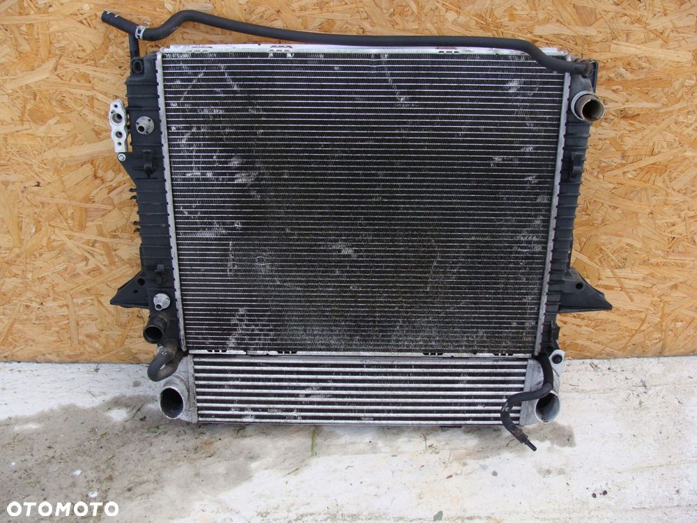 chłodnice wody klimy intercooler land rover discovery iv pcc500060 - 5