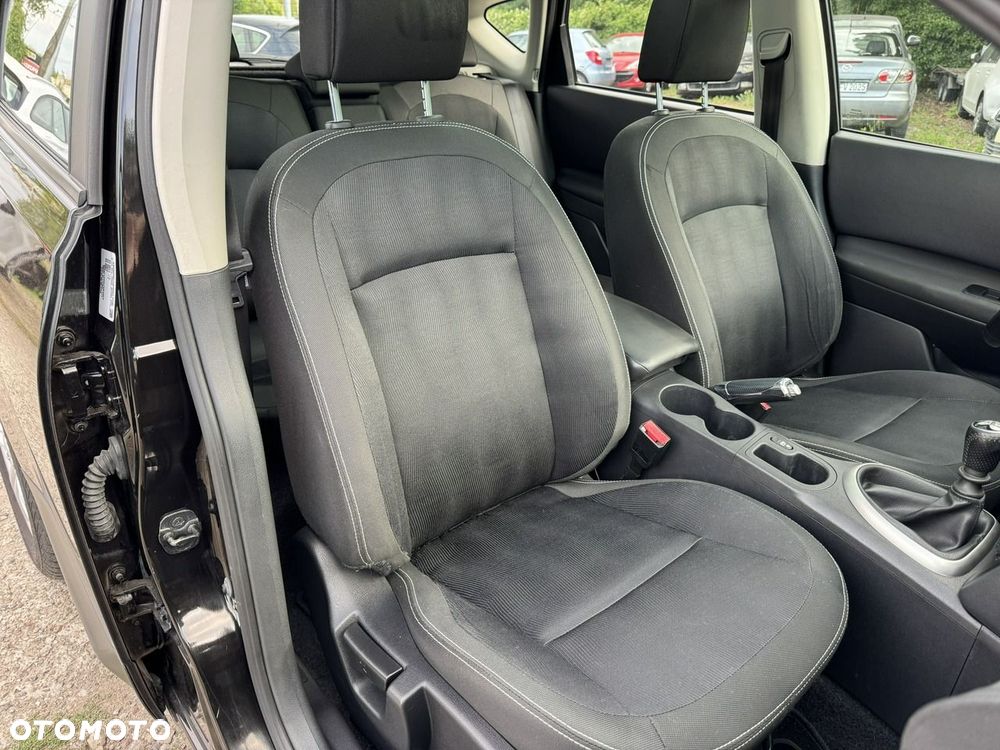 Nissan Qashqai - 15