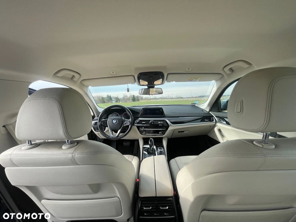 BMW Seria 5 520d Luxury Line - 19