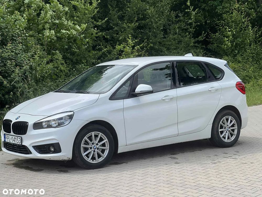 BMW Seria 2 216d - 3