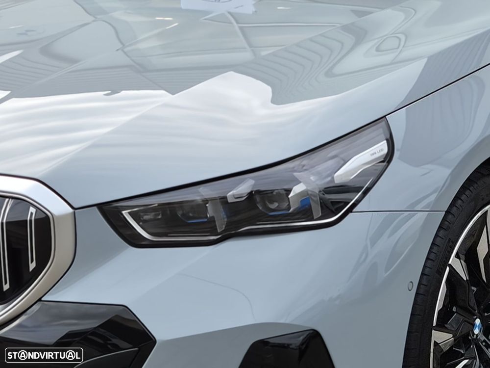 BMW i5 eDrive40 Pack Desportivo M - 6