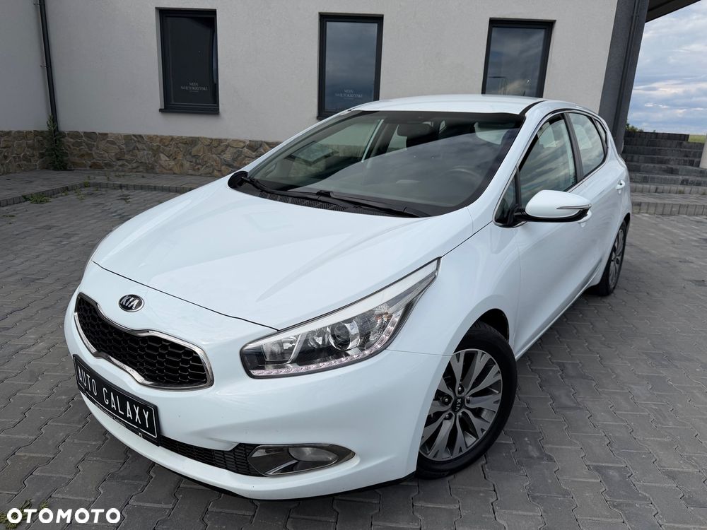 Kia Ceed - 3