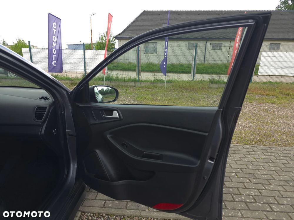 Hyundai i20 blue 1.0 T-GDI Active YES Plus - 14