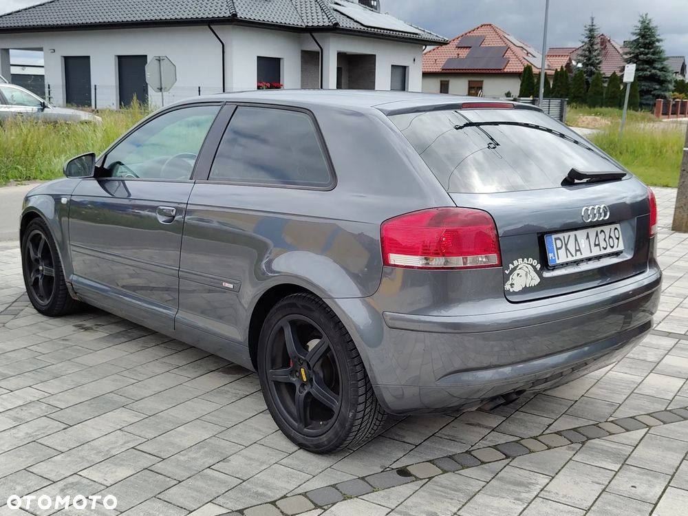 Audi A3 3-drzwiowe 2.0 TDI Ambition - 3