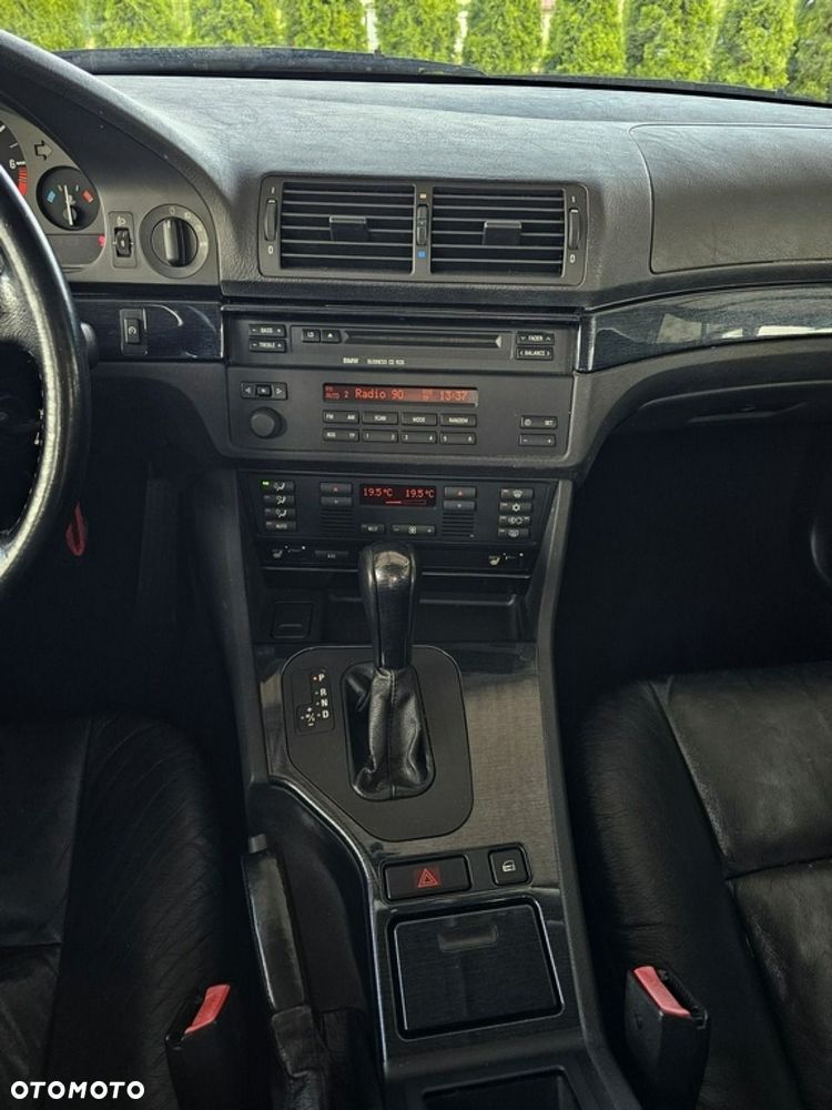 BMW Seria 5 - 18