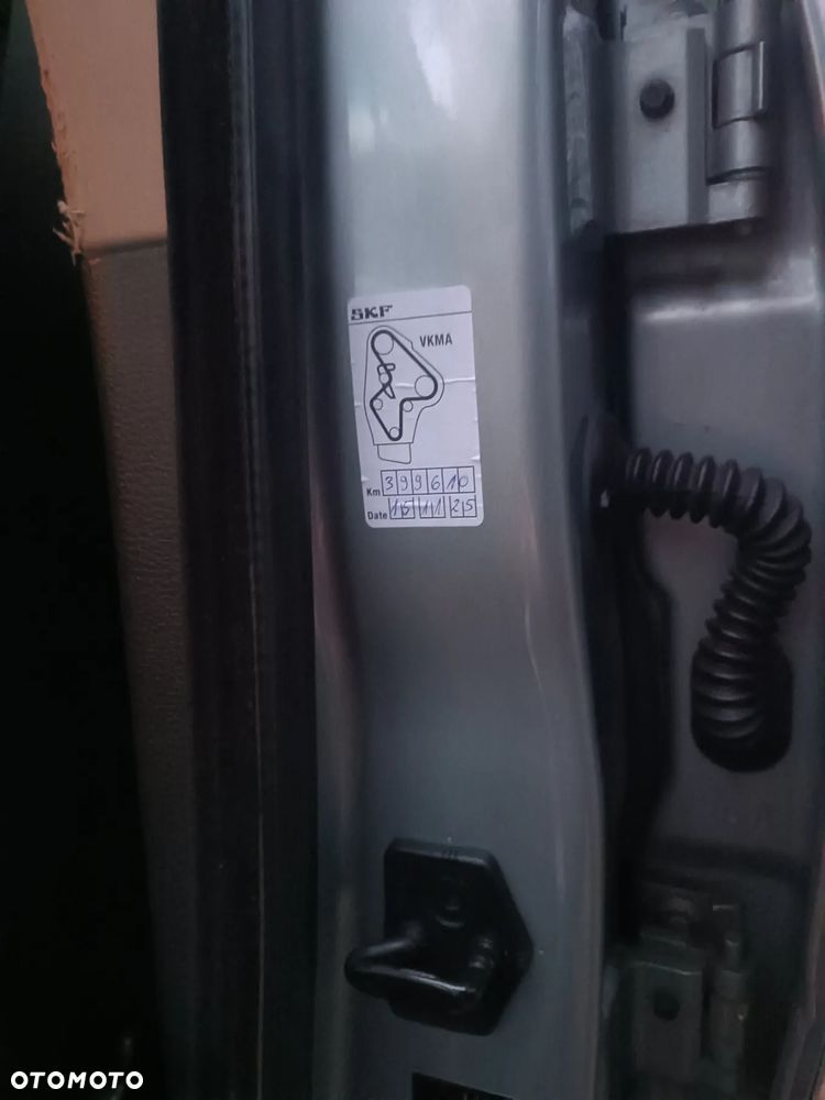 Volvo XC 90 D5 AWD R-Design - 39