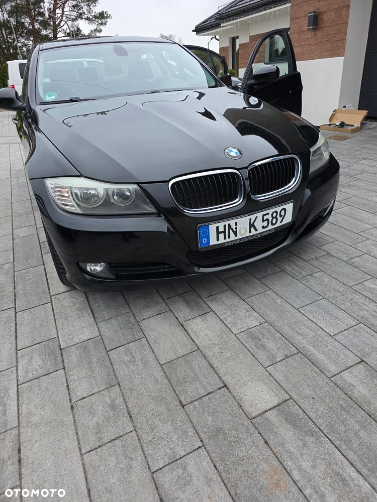 BMW Seria 3 318d DPF - 5