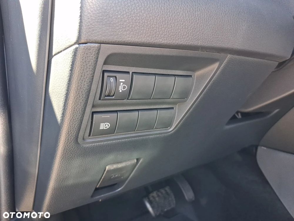 Toyota Yaris Cross - 25