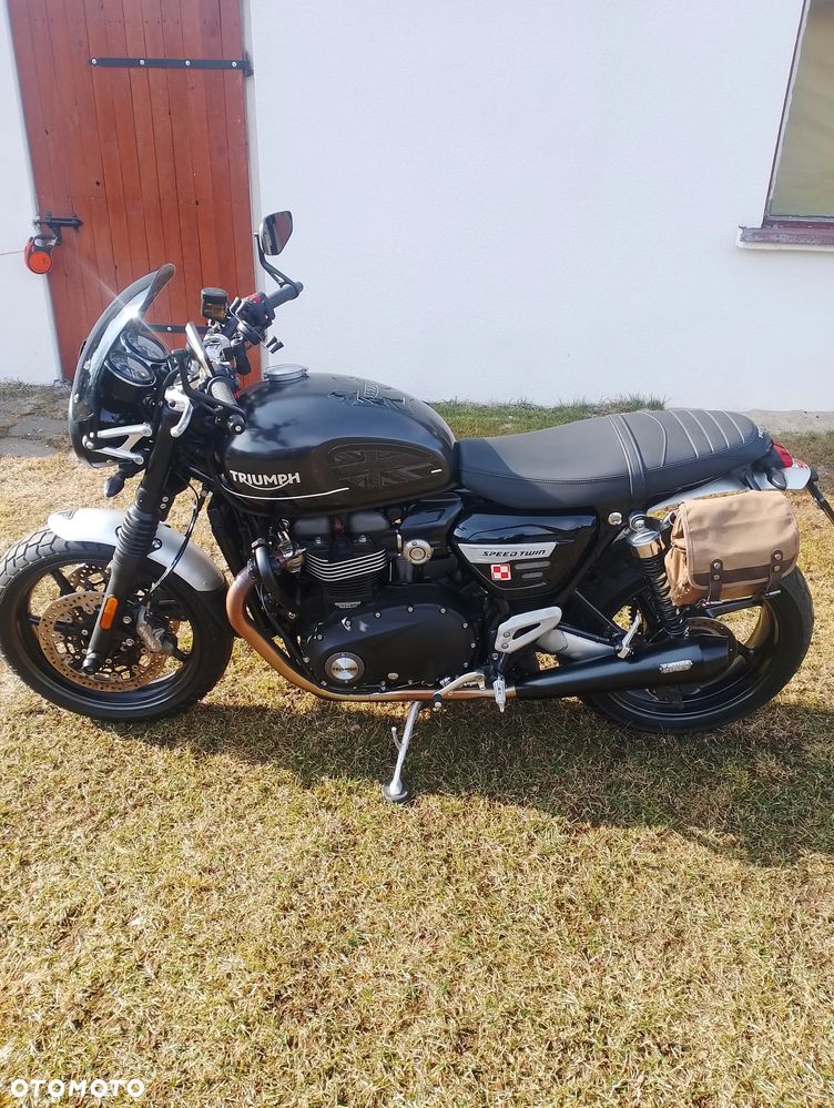 Triumph Speed Twin - 3