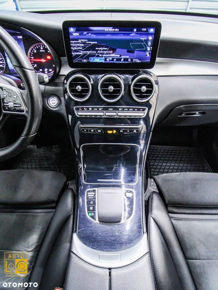 Mercedes-Benz GLC 200 d 4Matic 9G-TRONIC Exclusive - 16