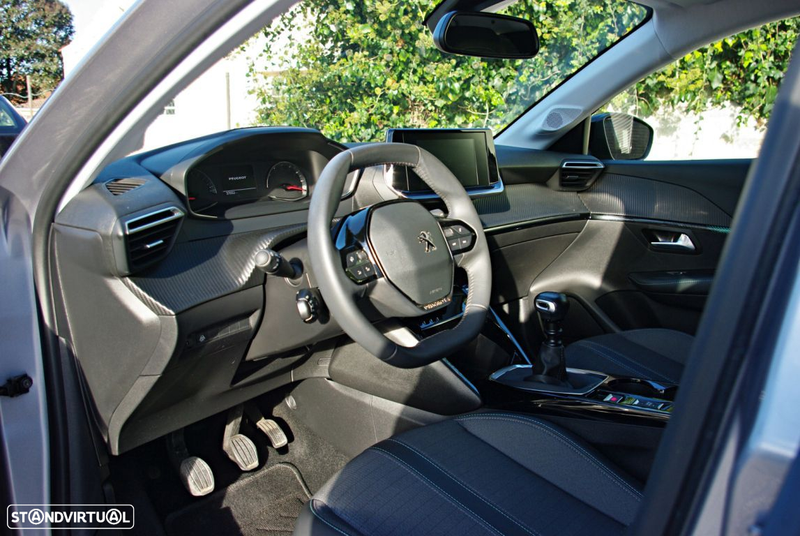 Peugeot 208 1.2 PureTech Allure - 19