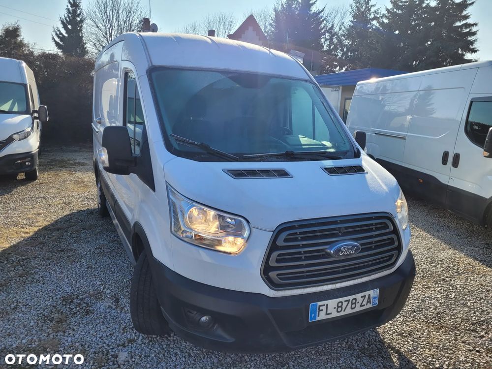 Ford Transit - 12