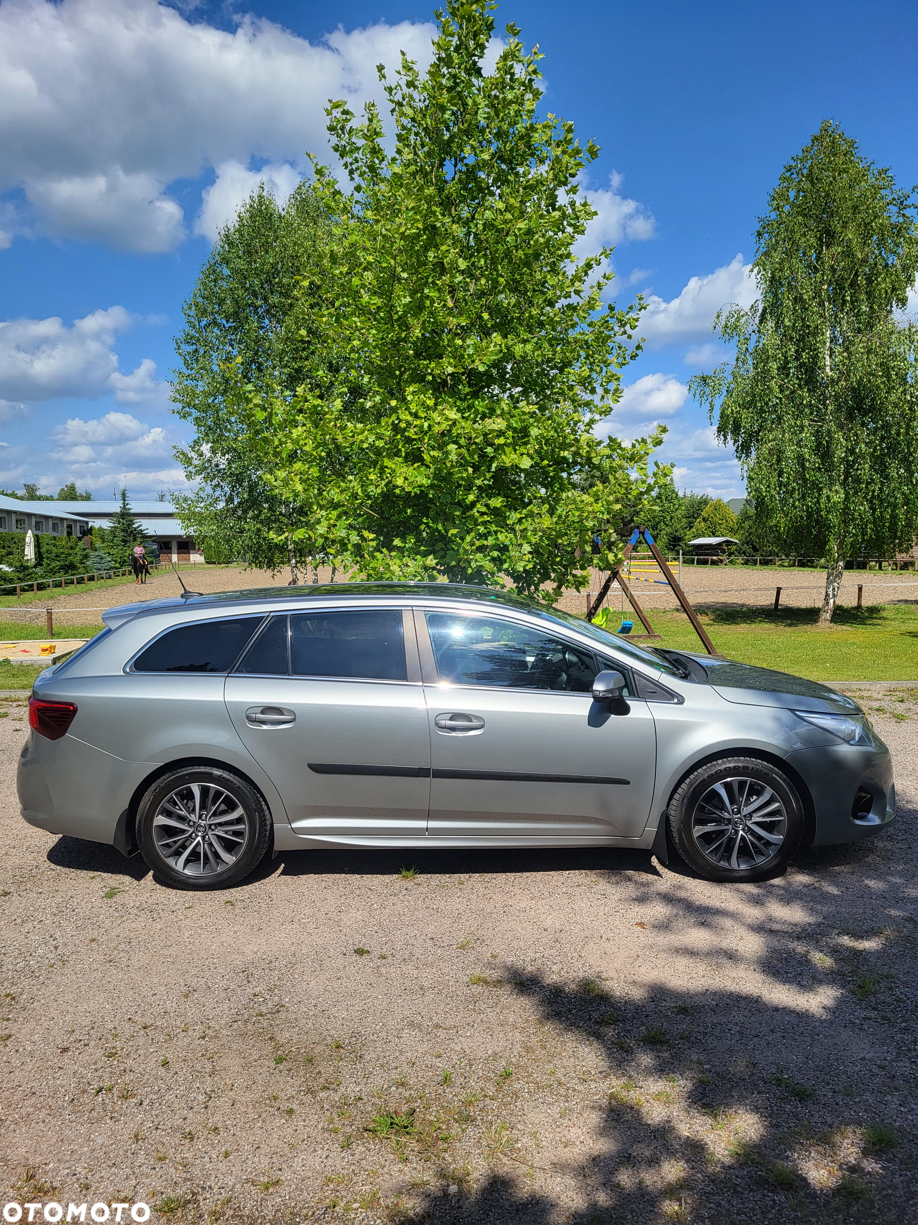 Toyota Avensis Touring Sports 1.6 D-4D Business Edition - 16
