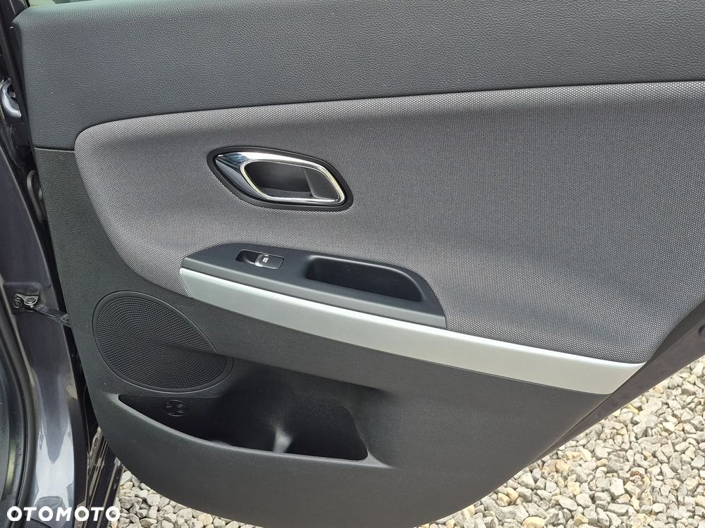 Kia Ceed 1.4 CVVT Dream Team Edition - 13