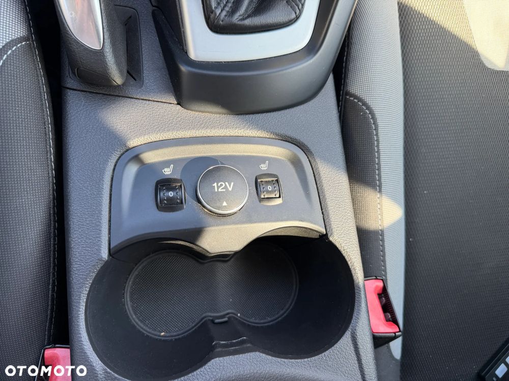 Ford Focus 1.6 EcoBoost Gold X (Trend) - 22