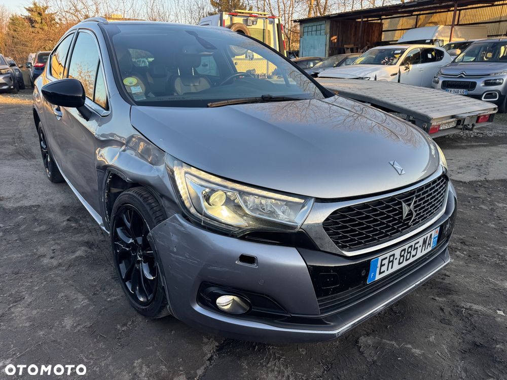 Citroën DS4 Cross 1.6 BlueHDi Be Chic S&S EAT6 - 2