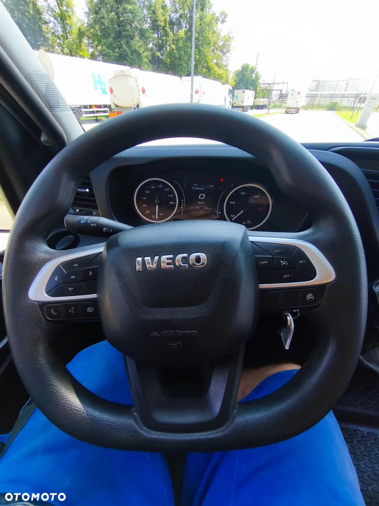 Iveco 35C14 - 11