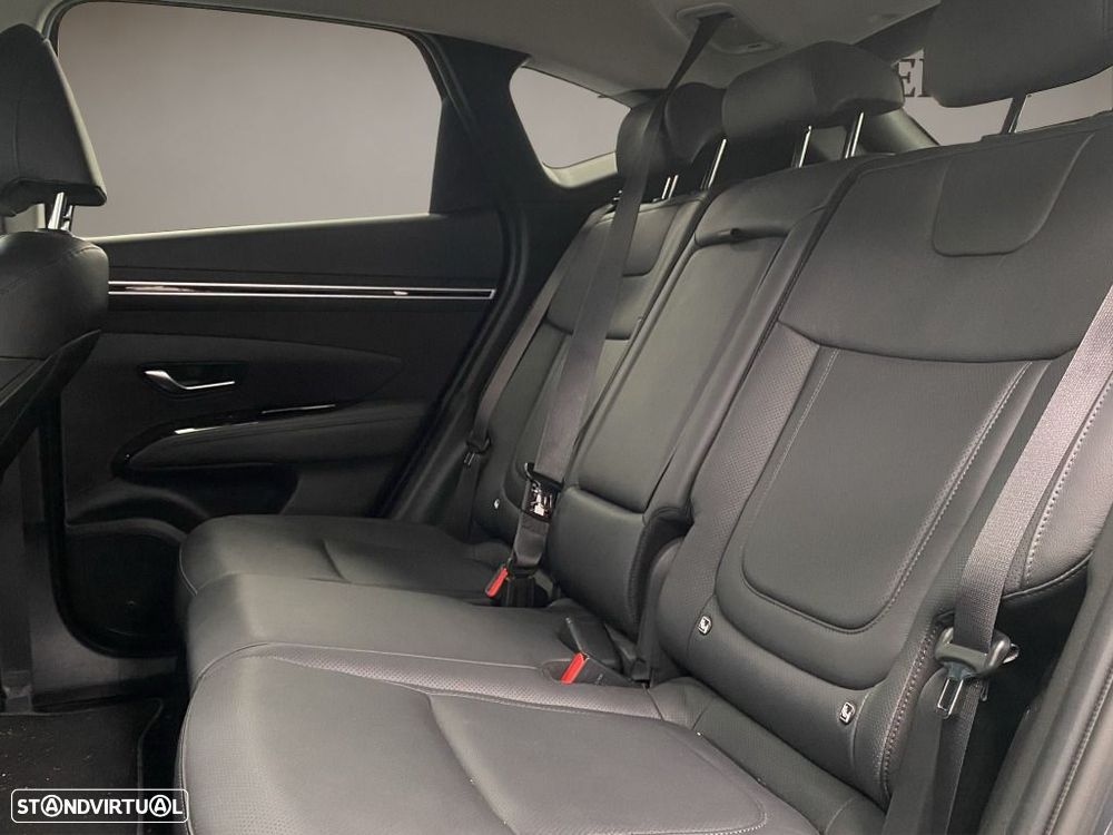 Hyundai Tucson 1.6 CRDi Vanguard - 14