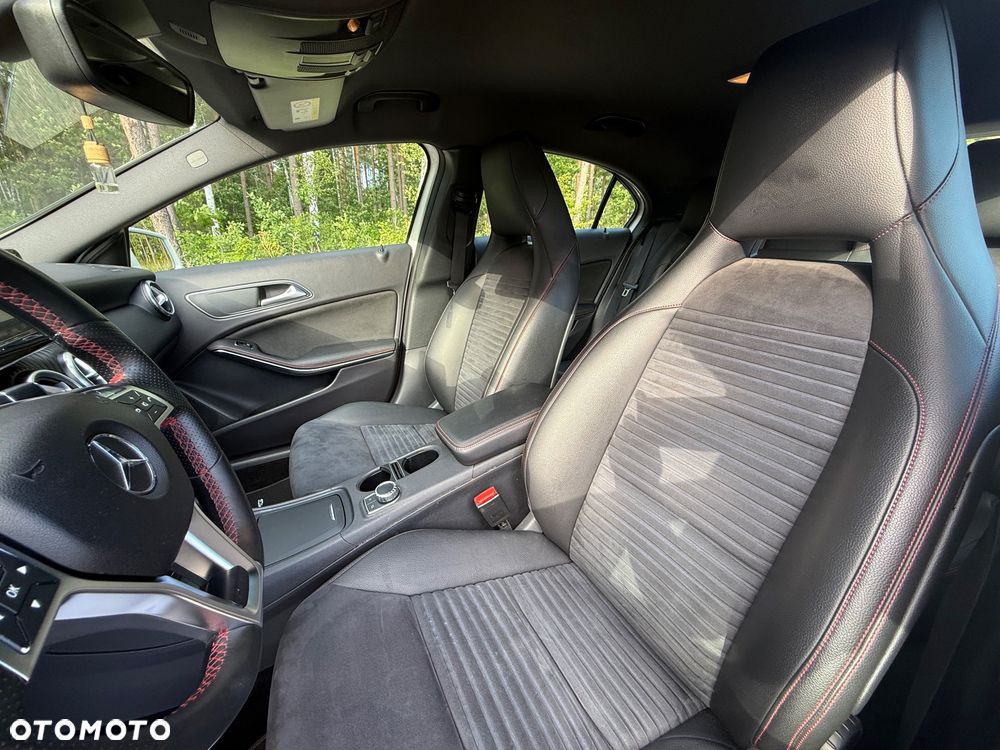 Mercedes-Benz Klasa A 180 d 7G-DCT AMG Line - 13