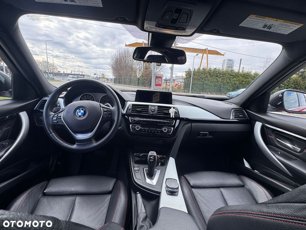 BMW Seria 3 330i xDrive Edition Luxury Line Purity - 8