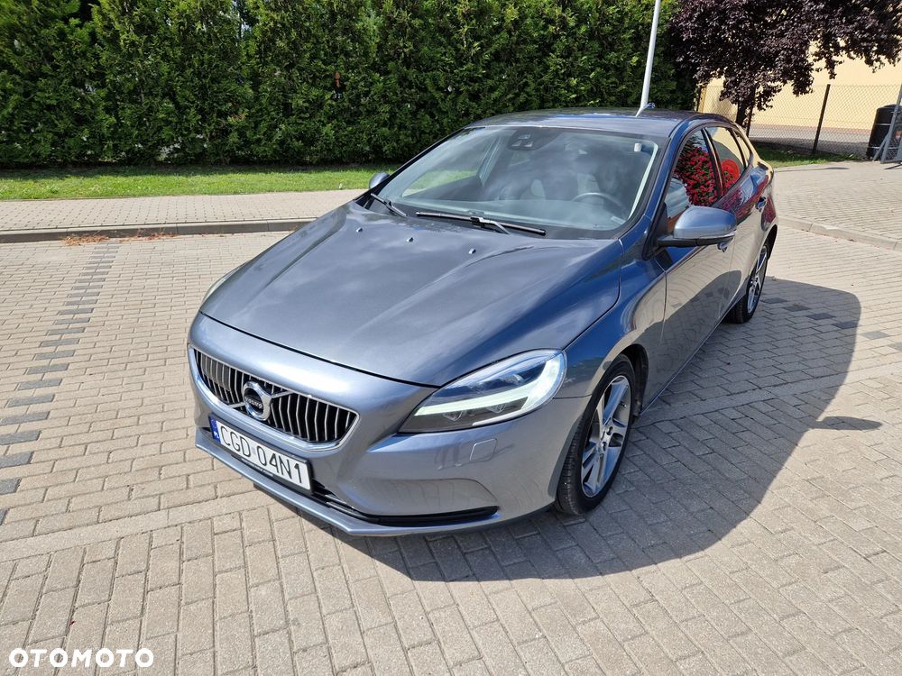 Volvo V40 D2 Geartronic Momentum - 19