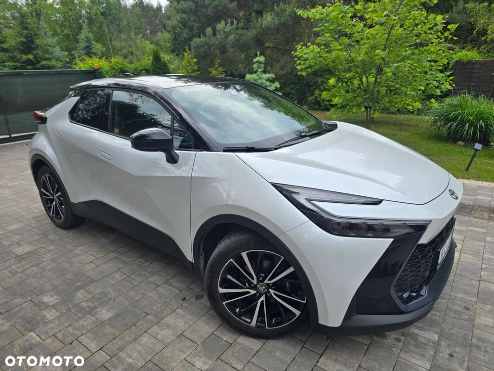 Toyota C-HR 2.0 Hybrid Dynamic Force Executive - 1