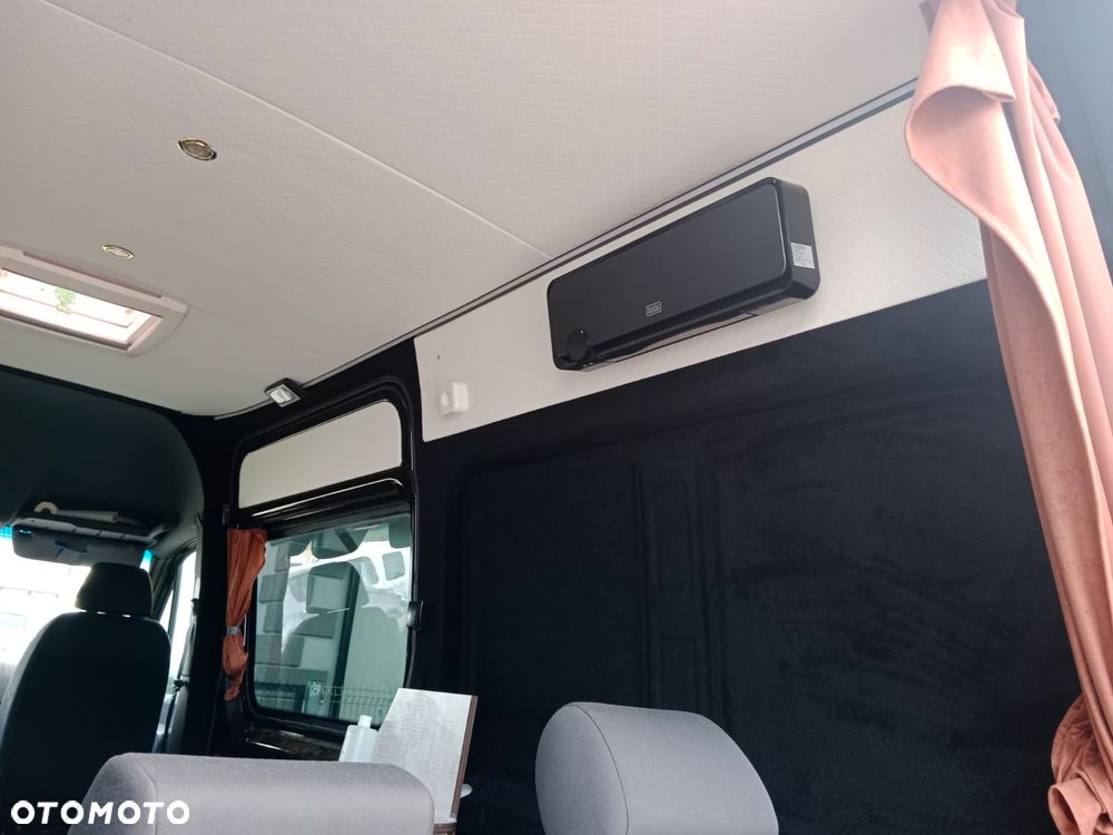 Mercedes-Benz sprinter - 15