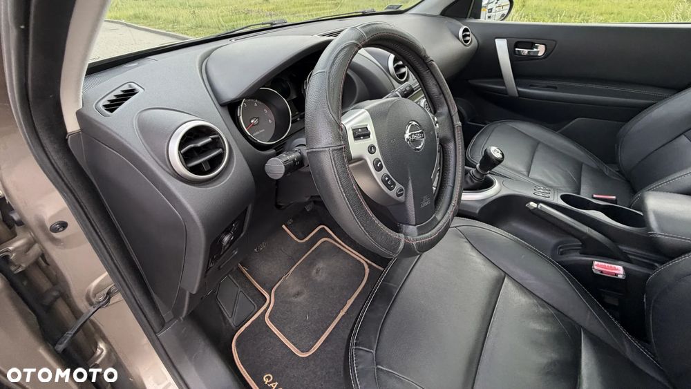 Nissan Qashqai 2.0 dCi Tekna - 10