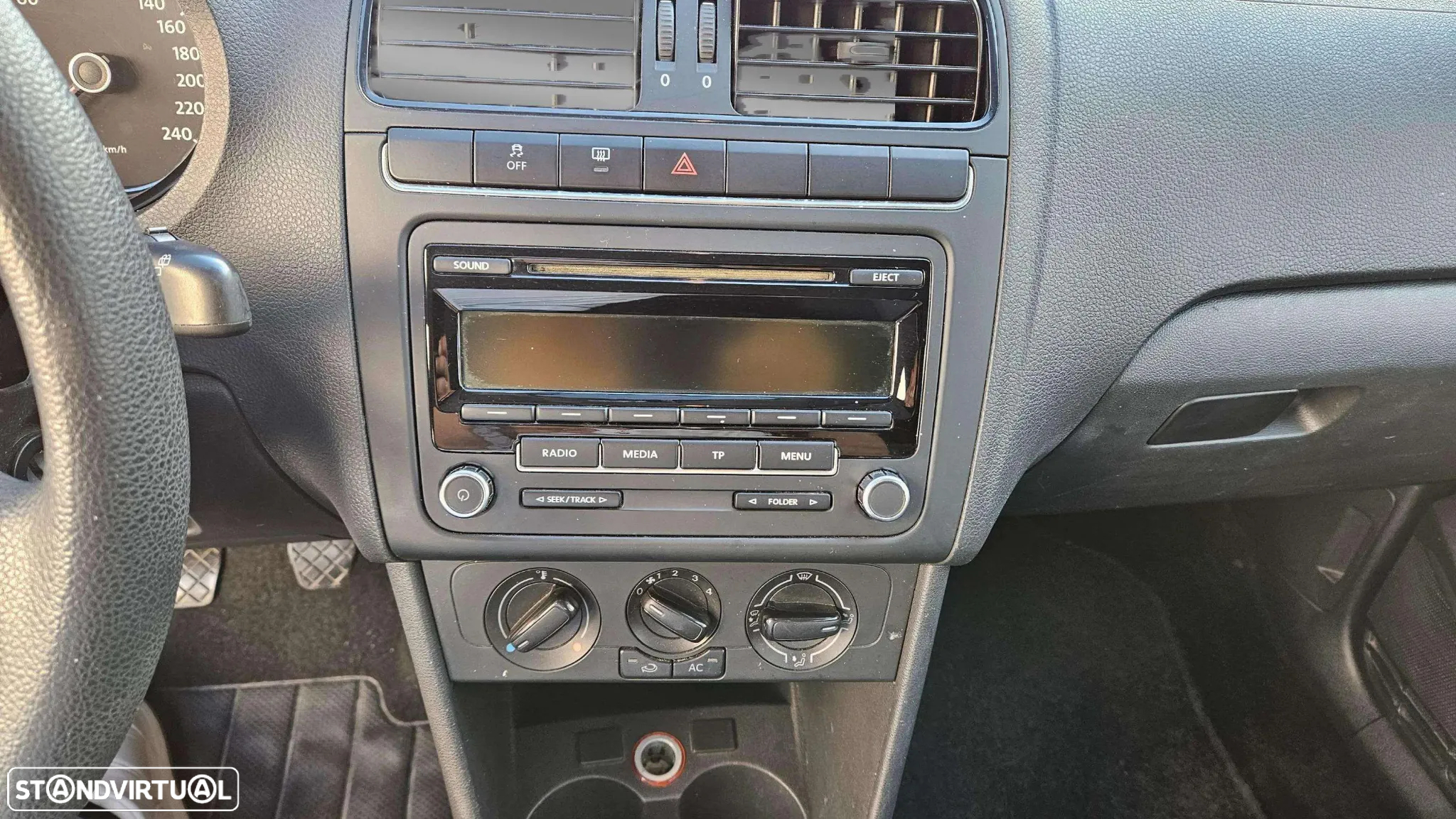 VW Polo 1.2 Trendline - 17
