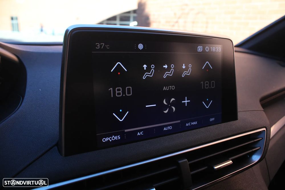 Peugeot 5008 1.5 BlueHDi GT Line J19 EAT8 - 61