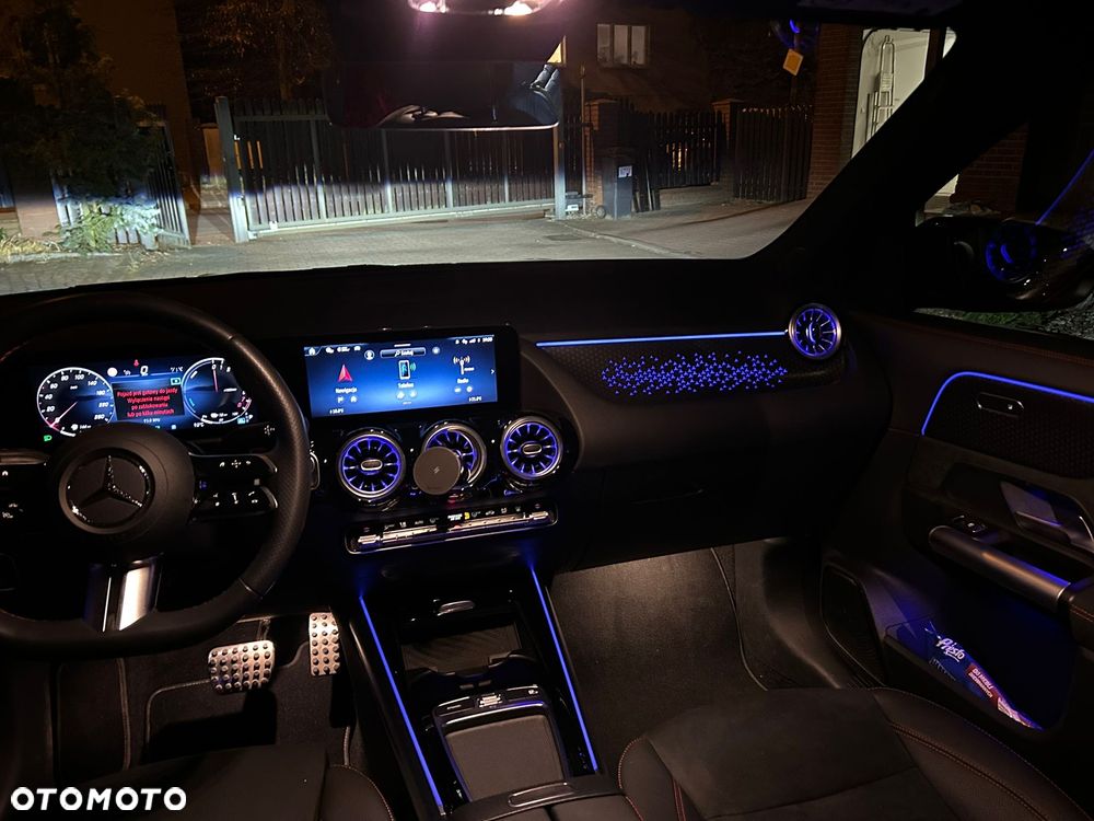 Mercedes-Benz GLA 250e AMG Line - 31