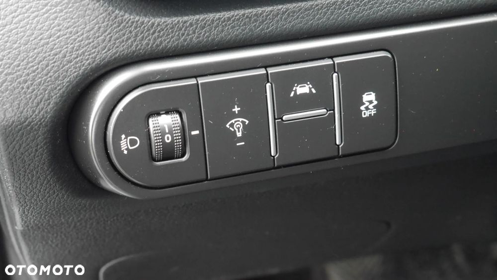 Kia Ceed 1.6 CRDi Platinum Edition - 24