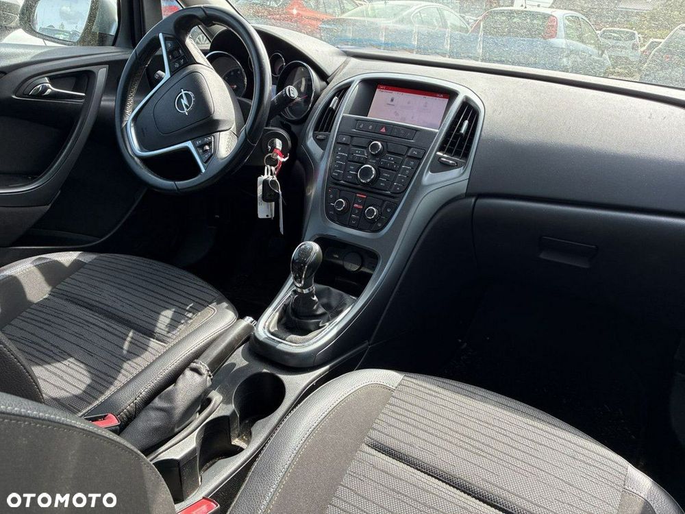 Opel Astra 1.4 Turbo Selection - 3
