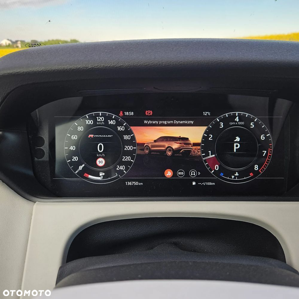Land Rover Range Rover Velar - 27