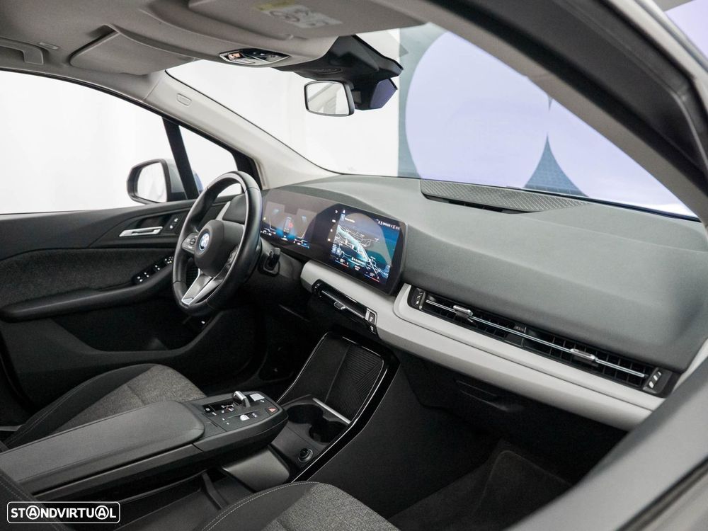 BMW 225xe Active Tourer e xDrive - 37