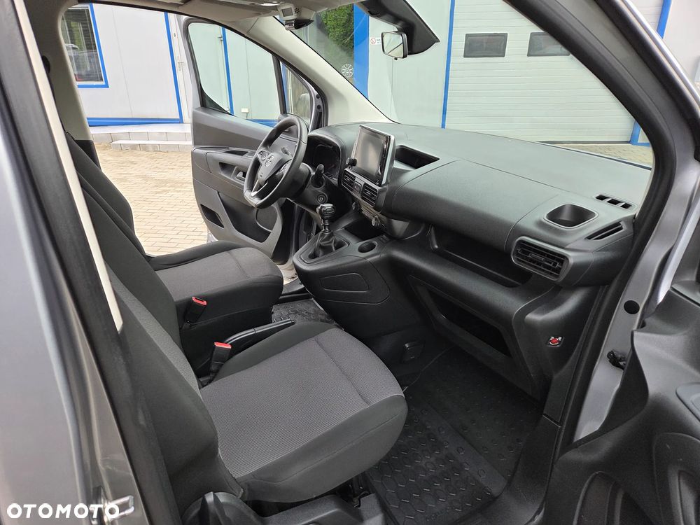 Opel Combo - 26
