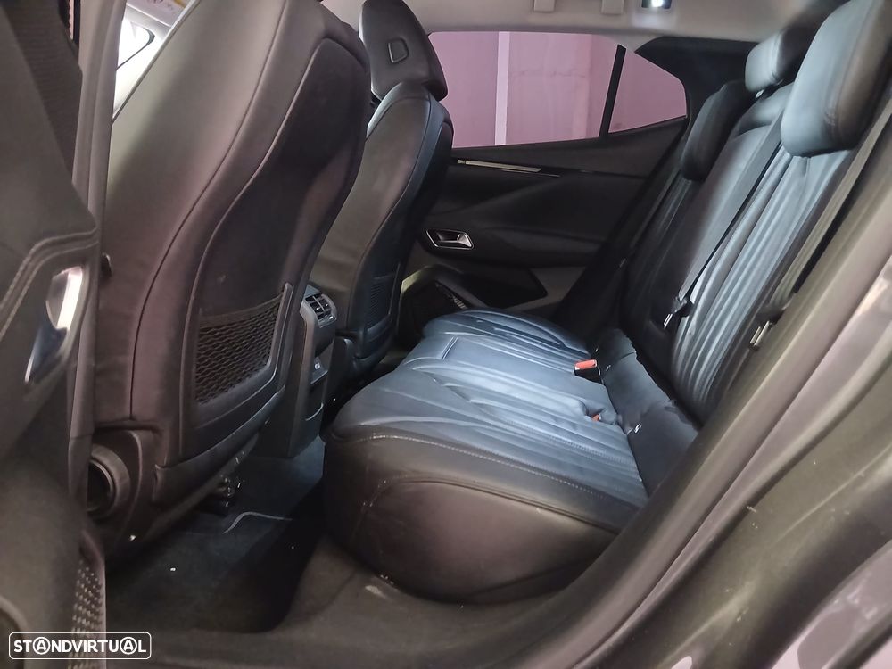 DS DS4 1.5 BlueHDi Rivoli Cross EAT8 - 12