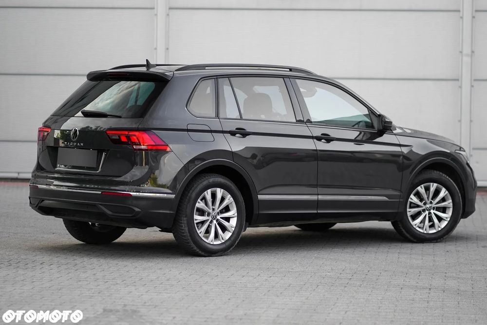 Volkswagen Tiguan - 15