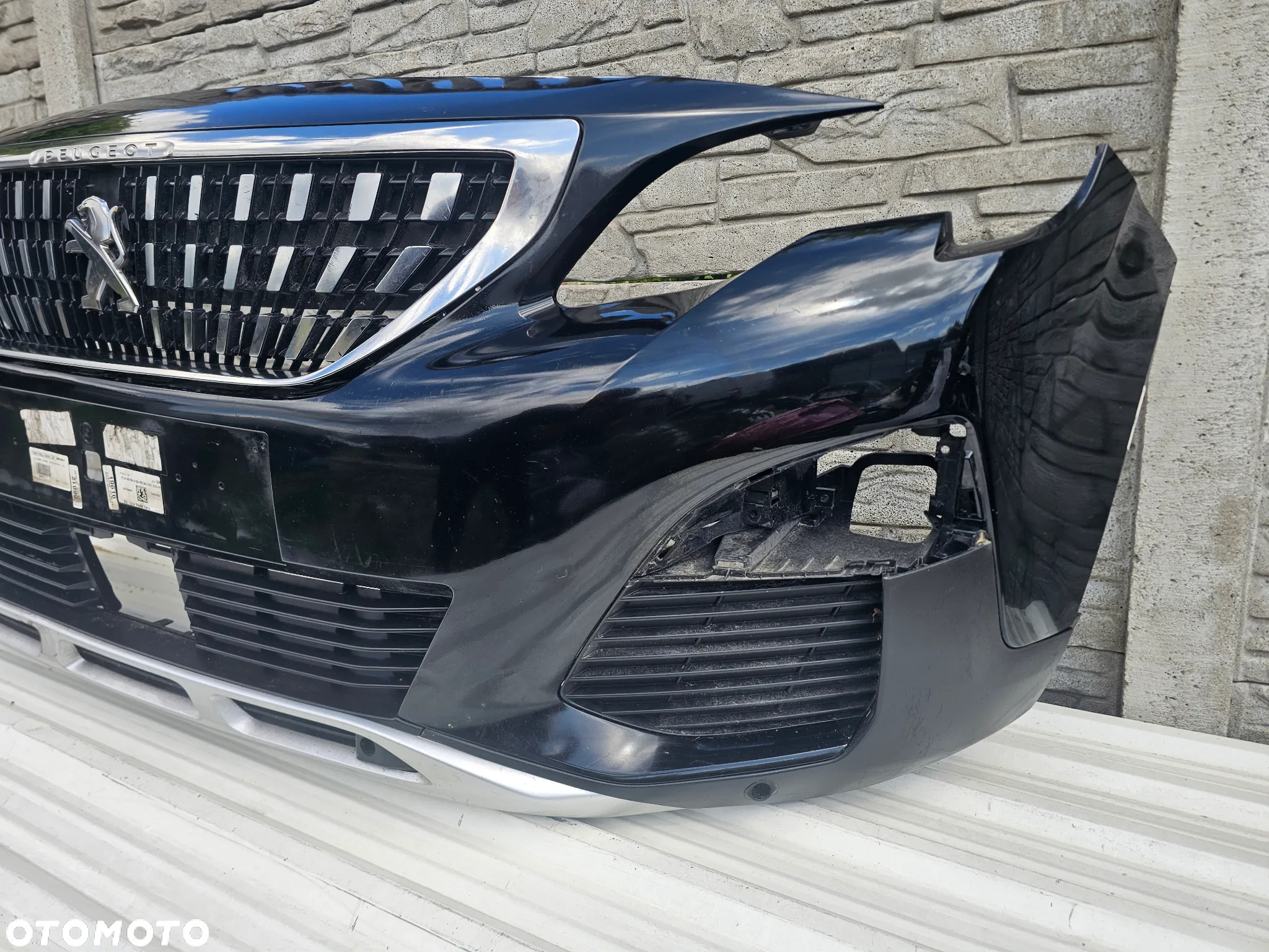 Peugeot 3008 2 II ZDERZAK PRZÓD na zwykle lampy - 3
