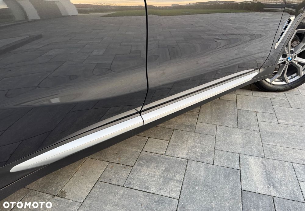 BMW X4 xDrive20d xLine sport - 30