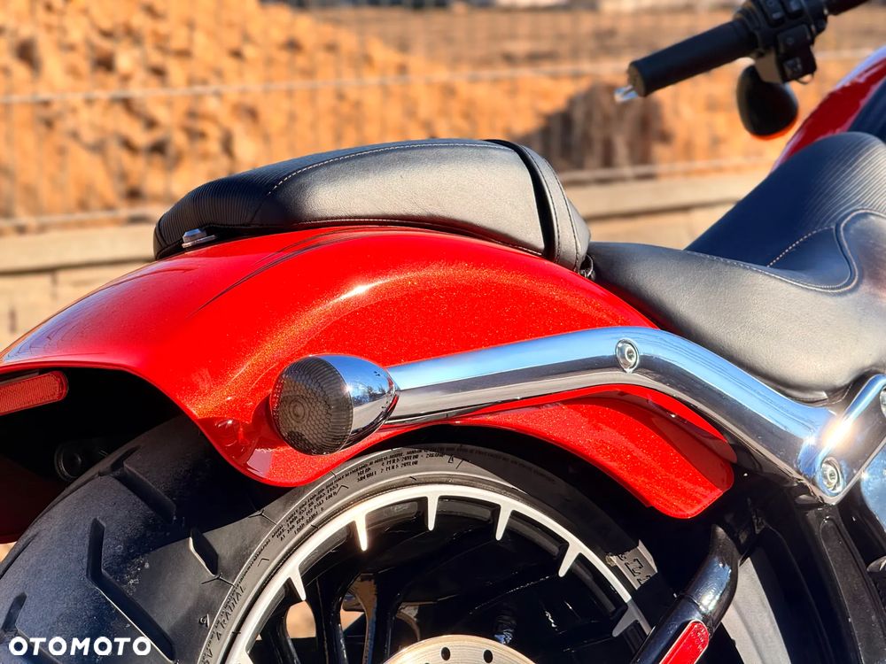 Harley-Davidson FXSB Breakout - 38