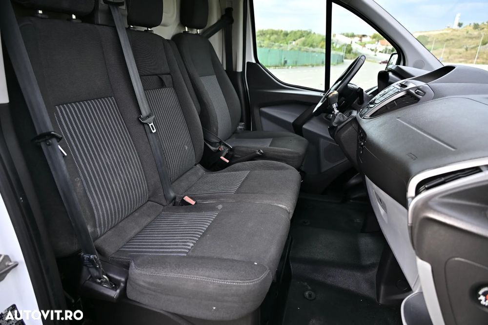 Ford Transit Custom - 14