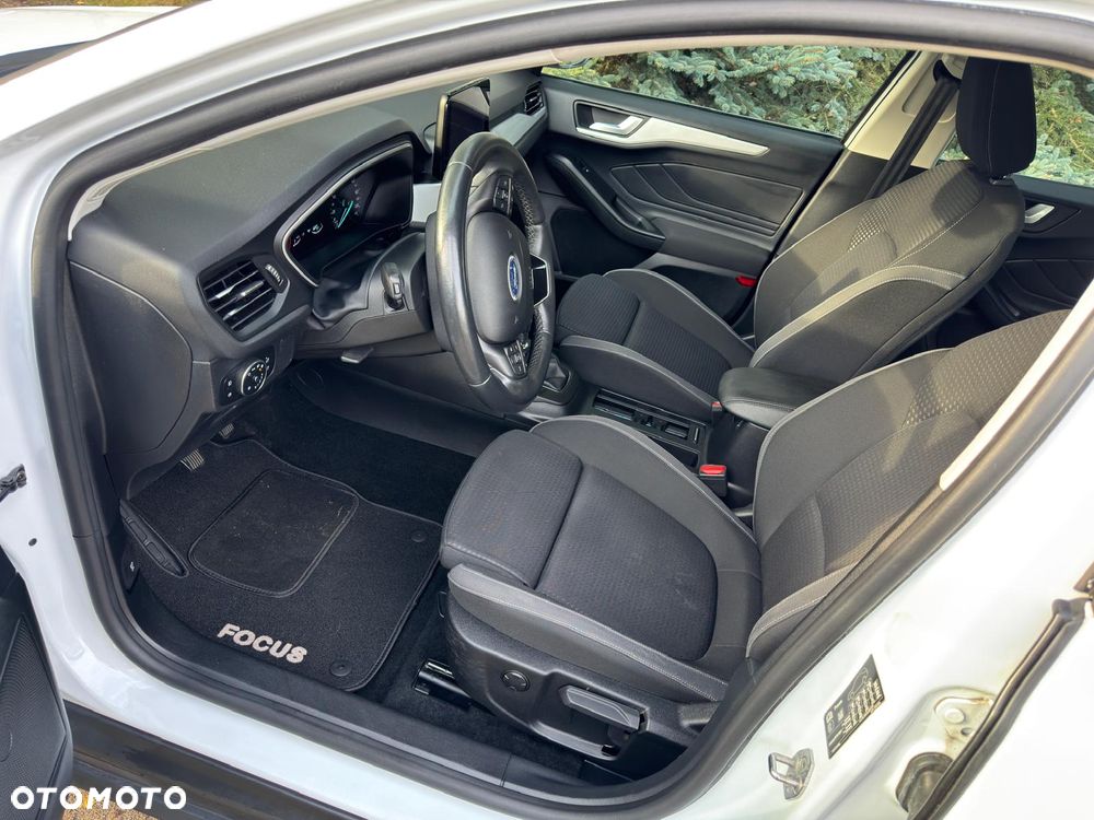Ford Focus - 6