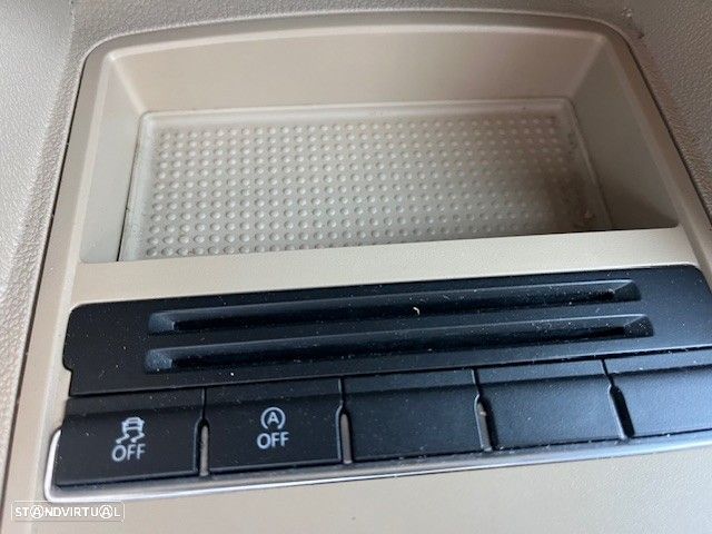 VW Touran 1.6 TDI Blue.Highline 7L - 10