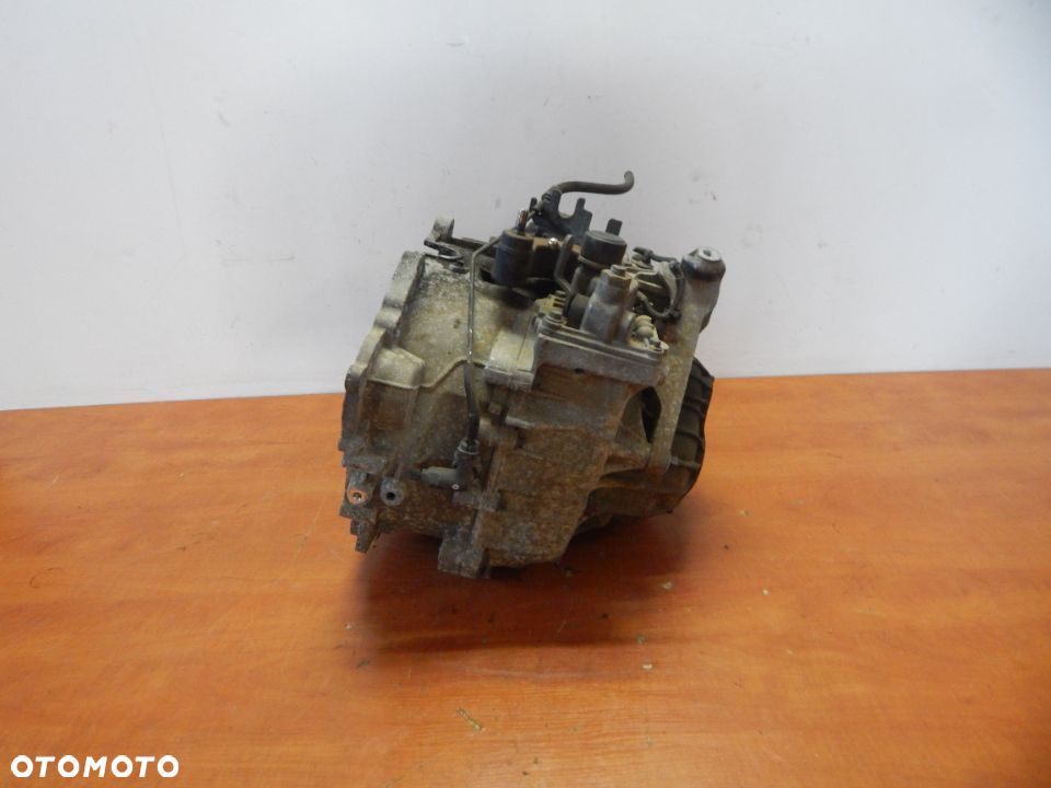 Skrzynia biegów 2.5 T benzyna  VOLVO v50 s40 s80 c30 v70 03-15  Łuków części - 4