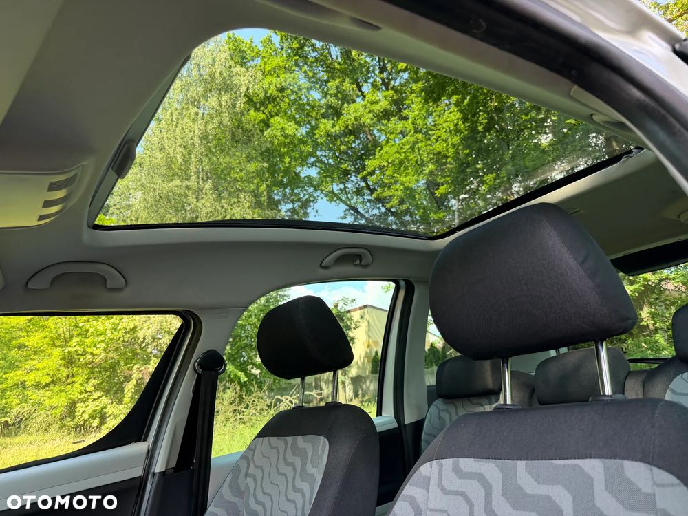 Skoda Roomster 1.6 16V Comfort PLUS EDITION - 12