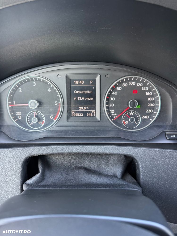 Volkswagen Transporter - 12